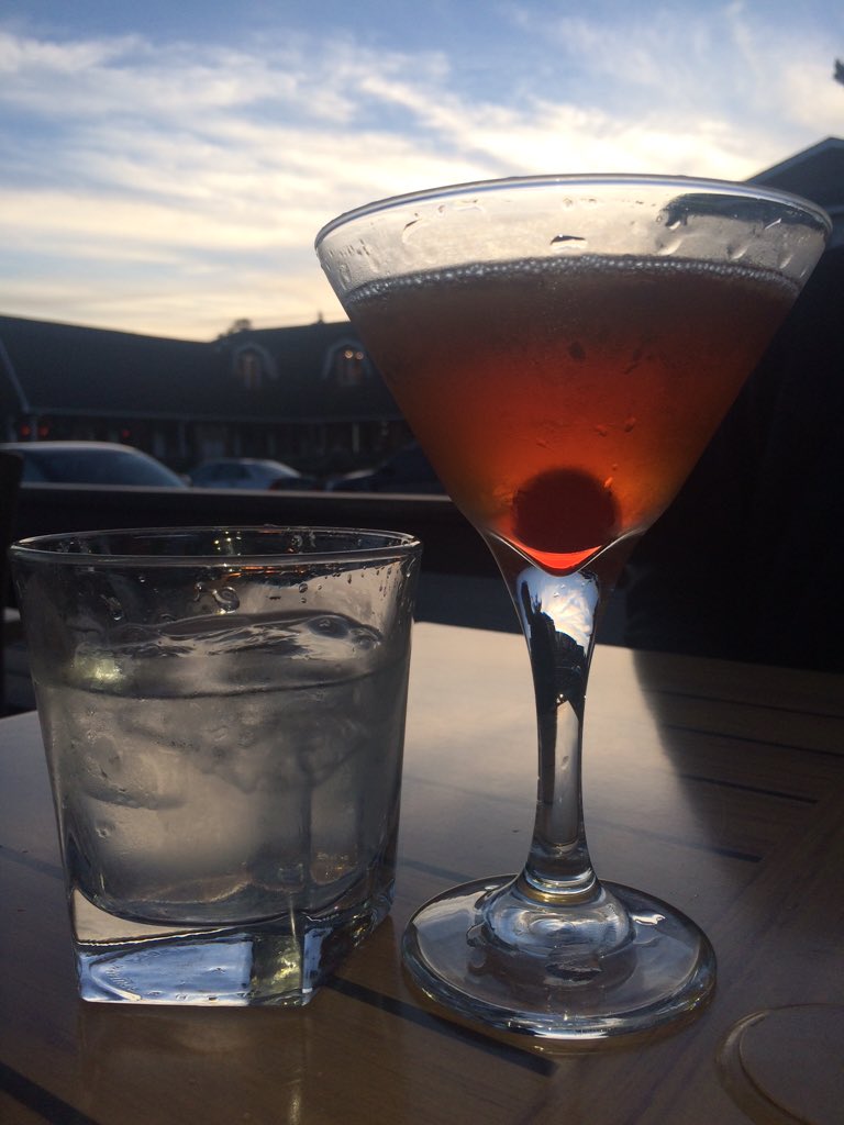 WhyKnotInc's tweet photo. Day @CannonBeachOreg #Beach #Boutiques @CannonBeachDistillery #TheWineShack #DriftwoodRestaurant #happy @PerrierET https://t.co/cUwBSbArmb