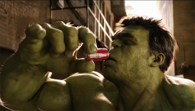 SuperHeroHype's tweet image. Ant-Man and The Hulk star in the @CocaCola Super Bowl commercial! bit.ly/1UWHund