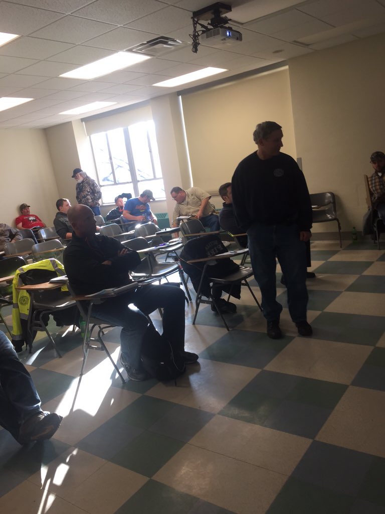NickRisch's tweet photo. Great opportunity to teach at #winterfireschool @mu_frti thanks for opportunity. 112 students 2 days #frontdoorready https://t.co/qwaNnolnOF