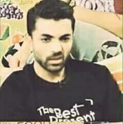 dondona_m's tweet photo. شكل بيسو لم يسمع بعض الاصوات في الهشتاج ده ربنا معاك يا عباس بقي 😂😂😂😂😂��� #غني_لمحمد_عباس https://t.co/6KUnKm7eAP