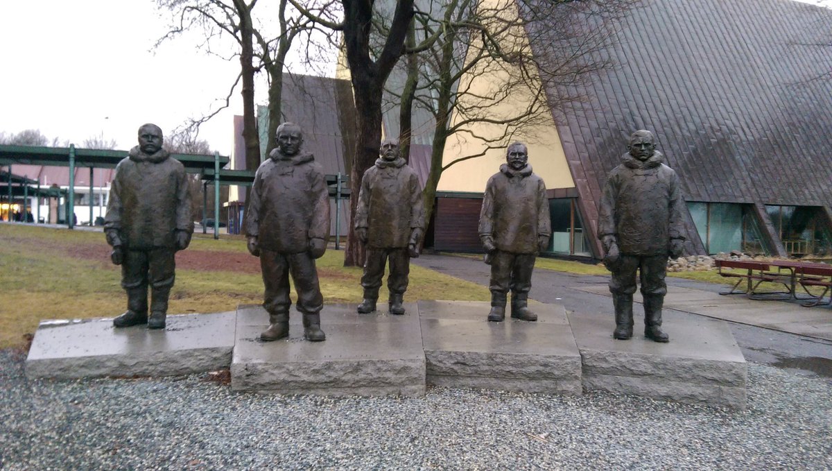 BMGBRGO's tweet photo. Admiring the great explorers #thefram @visitnorway https://t.co/MTvMQOFI3S
