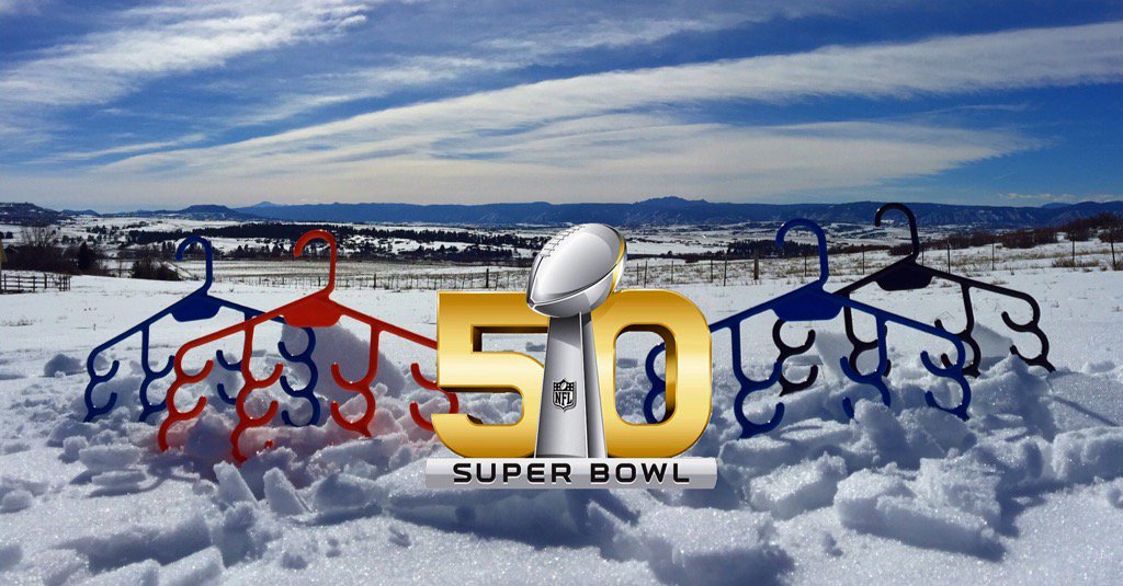 HangABunch's tweet photo. Who do you have winning it all tonight?🏈 Of course we're rooting for the @Broncos!  🐎🍊💙 #SuperBowl50 #GoBroncos https://t.co/mZIjw1skru