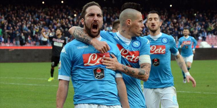 sscnapoli's tweet photo. .@G_Higuain: "Stiamo vivendo grandi emozioni. Dobbiamo continuare così"
#NapoliCarpi 1-0
https://t.co/KtWkIuF7jt https://t.co/dpjvA7lpw0