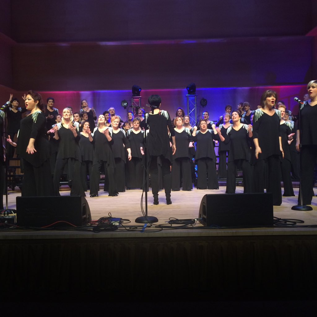 SingStrong's tweet image. The @GN_Chorus taking on Queen! #barbershop #SingStrongNY #SingStrong #ThisIsHowISingStrong