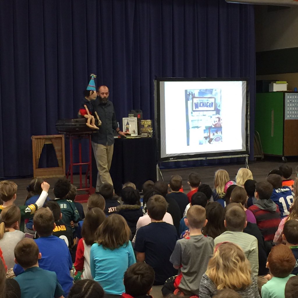 CREhseIN's tweet photo. Assembly with Kevin Kammeraad and his puppet Jacob. #funtimehadbyall #TomatoCollection https://t.co/cQzaBjN8mR