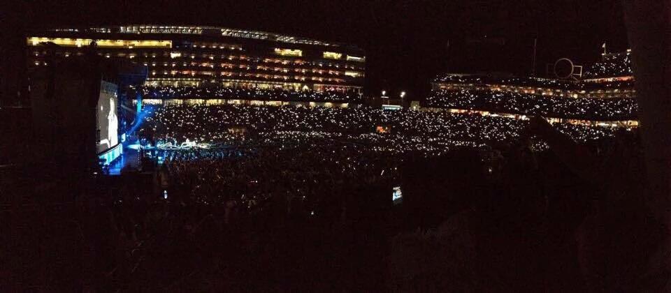 EverSincehrrry's tweet photo. NO OFFENCE BUT ONE DIRECTION PLAYED THE LEVI'S STADIUM SOLD OUT IS THE SAME STADIUM AS THE SUPERBOWL TONIGHT https://t.co/eyerljsDrd