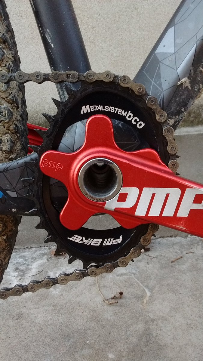 gazzubike's tweet photo. Testing prototypes #metalsystem #fmbike #pmp https://t.co/zyikw4WdfH