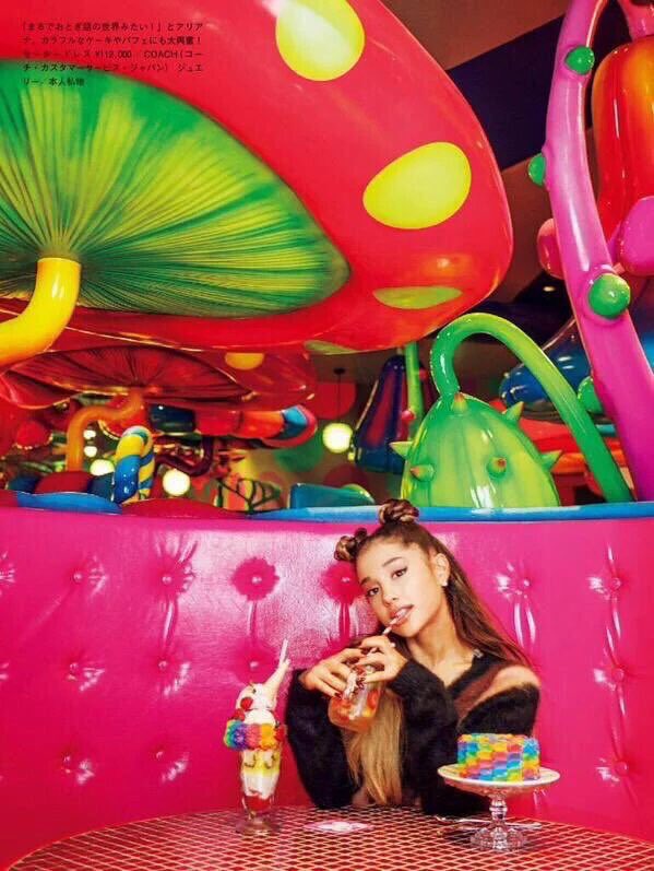 AGLatest's tweet photo. -HQ PHOTOS- Ariana for Vogue Japan https://t.co/WcxoL1sBRT