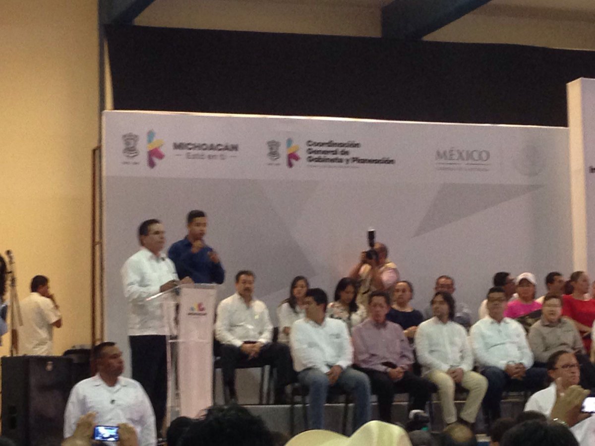 jeabcume's tweet photo. Los Ciudadanos de la Región Sierra Costa, plasmaron sus ideas en el Foro. https://t.co/sHaeK7fzdl