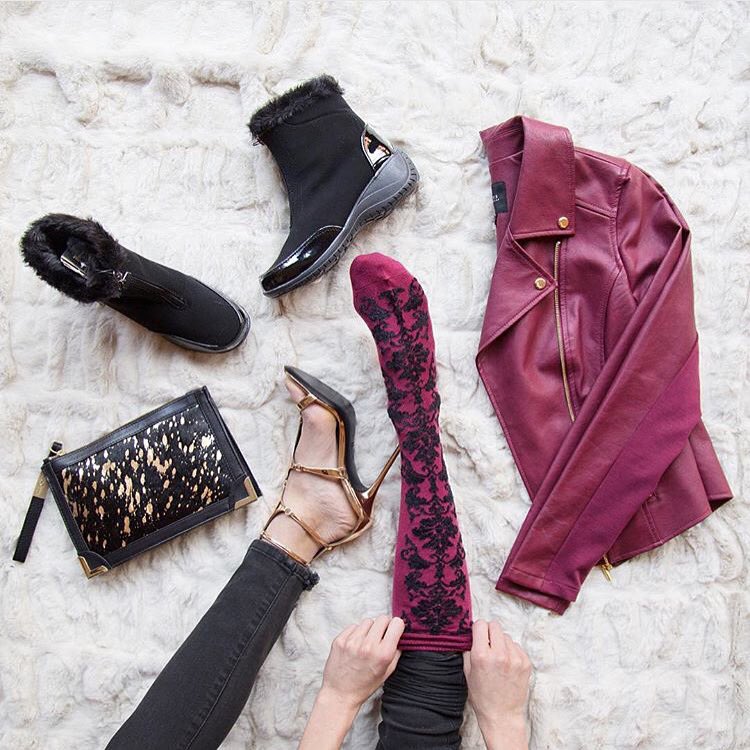 Weekend vibes with our Genesis Wristlet clutch 📷 via <a href="/bloomingdales/">Bloomingdale's</a> #foleyandcorinna