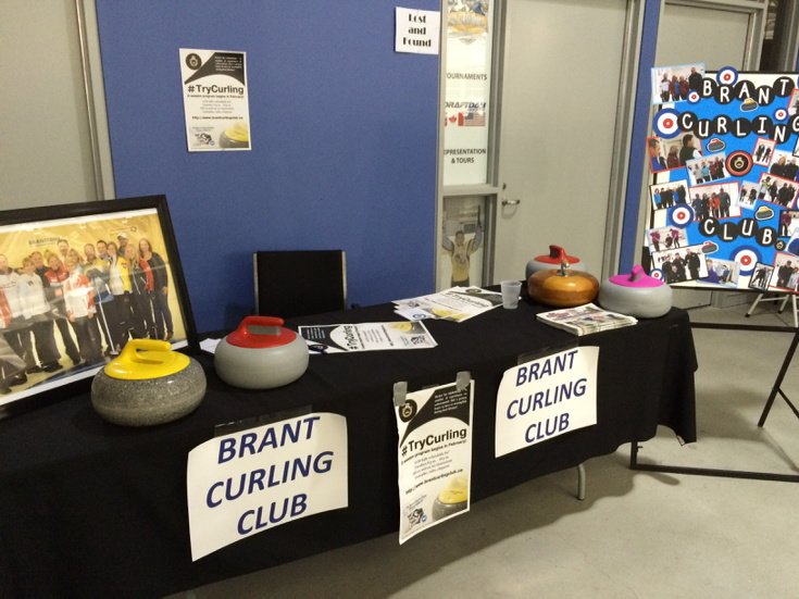 denuma99's tweet photo. Brant Curling is here. #onttankard https://t.co/DEcpTlqDoj