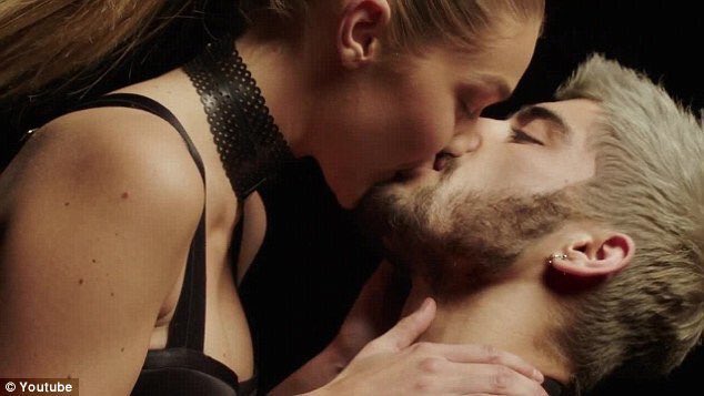 rtparentslol's tweet image. gigi and zayn