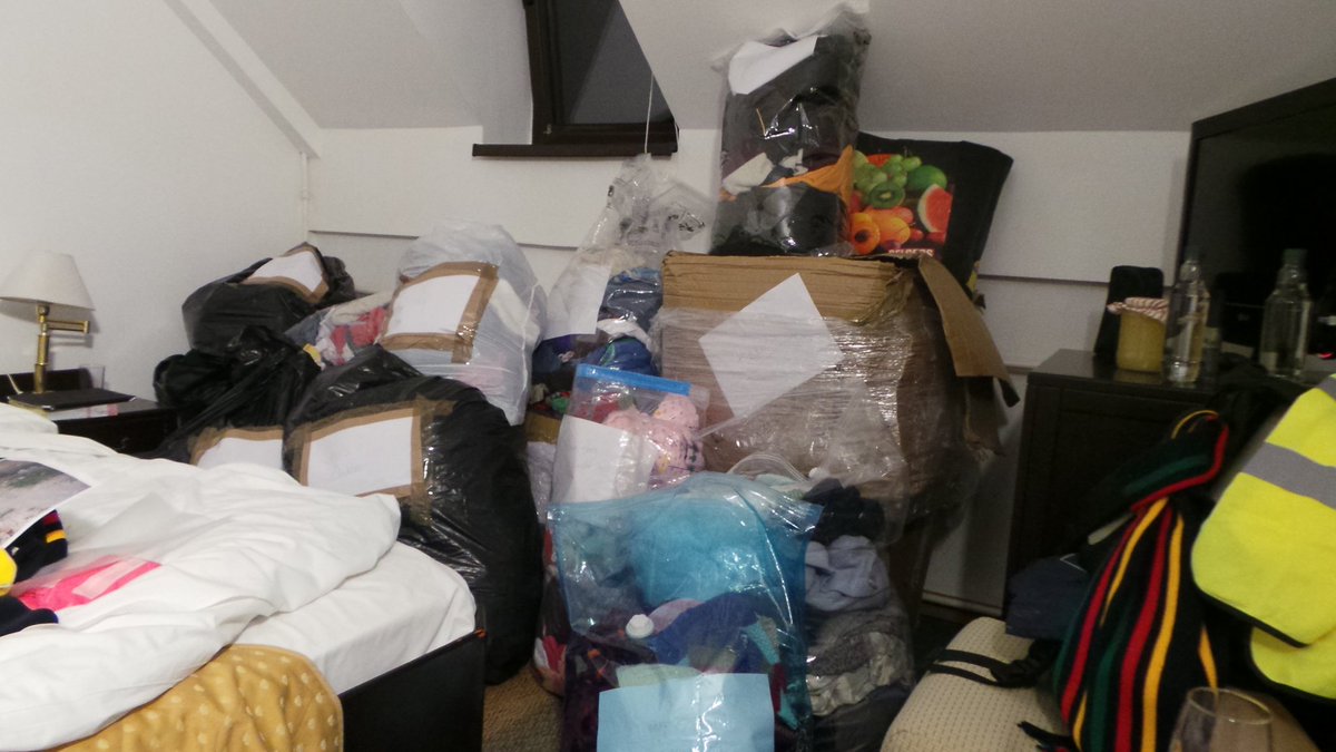 armaghsar's tweet photo. Over 2 tonnes of aid sorted tonight. Massive effort from all. Everyone has path to their bed. @CHSSAR @stpatsarmagh https://t.co/xbkISrK0Fz