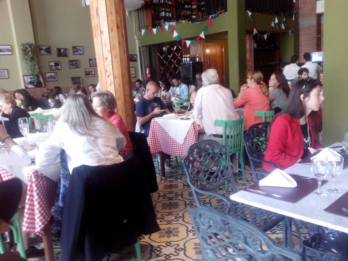 BENITOTRATTORIA's tweet photo. #BenitoPuertoNorte La Bella Italia de Puerto Norte https://t.co/JkR7gWQN9K