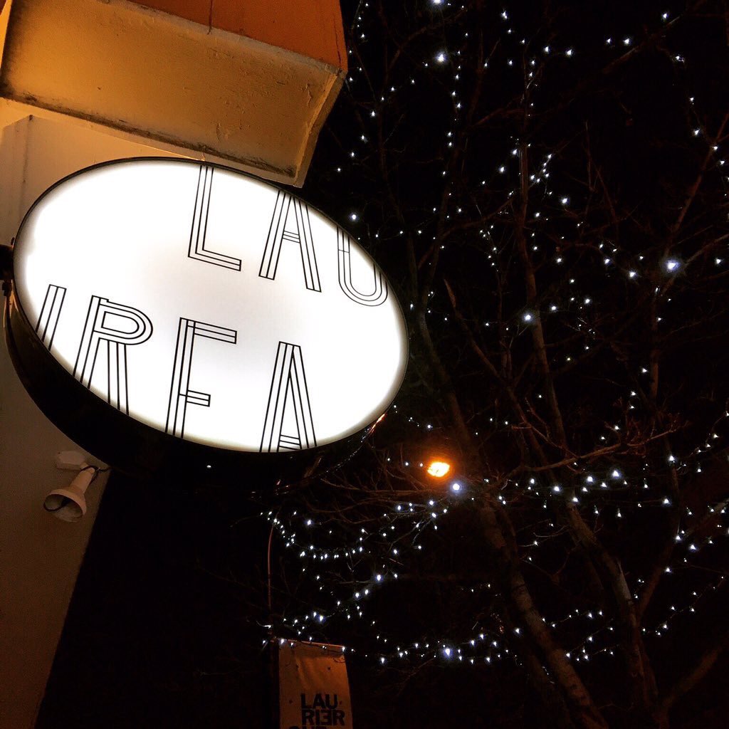 ✨🏈 Avis à tous ceux qui ne regarderont pas le #SuperBowl 🏈✨
On est ouvert! 😉 #OuvertLeDimanche