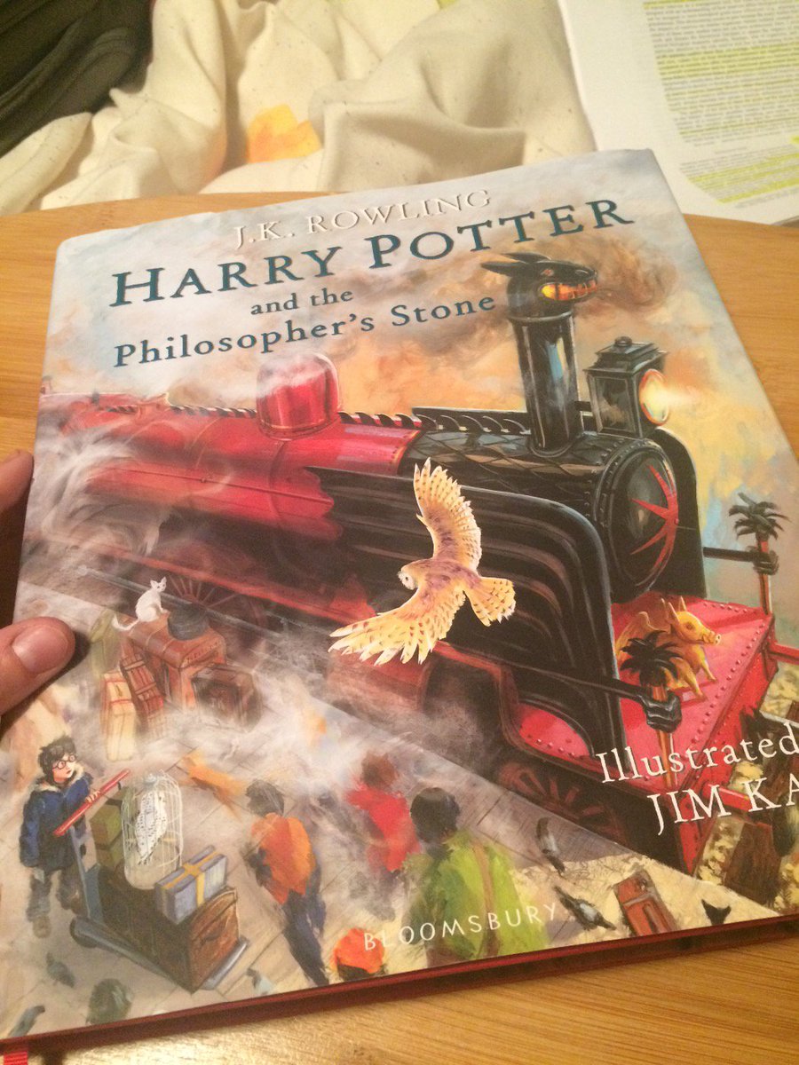 jennatissel's tweet photo. @jk_rowling will all the HP books eventually be illustrated like this one? https://t.co/AuaYzPapYg