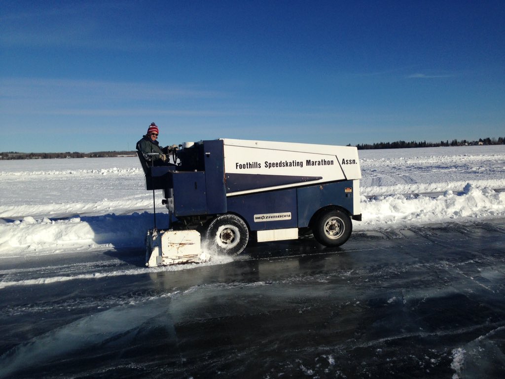 FSSMA_skating's tweet photo. Nothing sais #WeAreWinter #Canada like a #zamboni @SylvanLake_AB #sunnysunday https://t.co/v9BSp6y2x6