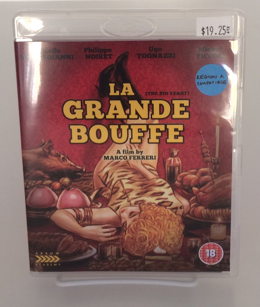 4xblu's tweet image. @JordanCronk There&apos;s supposed to be a Super Bowl party in the courtyard outside the shop. 😇#Counterprogramming