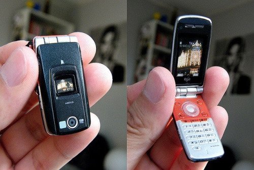 RealStanDavis's tweet image. “A cellphone for your infant #tinyobjects #tinystuff... ift.tt/1S9HdPB