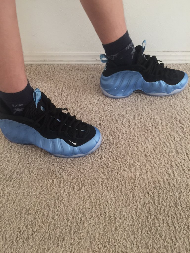 Ace32387's tweet photo. My lil bro gotem @justblayze13 https://t.co/UVU7CY9AzS