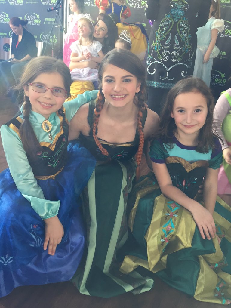 STAR999radio's tweet photo. Thanks to everyone including @ConnectiKidz for making today's #PrincessBrunch so great! #TodaysBestMix https://t.co/KM7wuyXdif