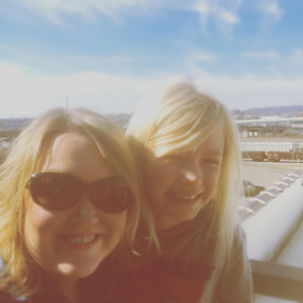 CKRapp's tweet photo. Beautiful day, beautiful company. #fmsphotoaday #fms_iatehere https://t.co/fOzczSp2lg https://t.co/7kHC8joe1L