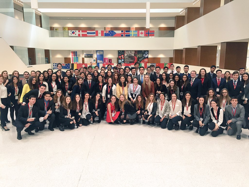 unmun_unav's tweet photo. De este #UNMUN hemos sacado experiencia y sabiduría, pero también han surgido amistades muy fuertes ¡¡¡GRACIAS!!! https://t.co/i5wfF03ZZP