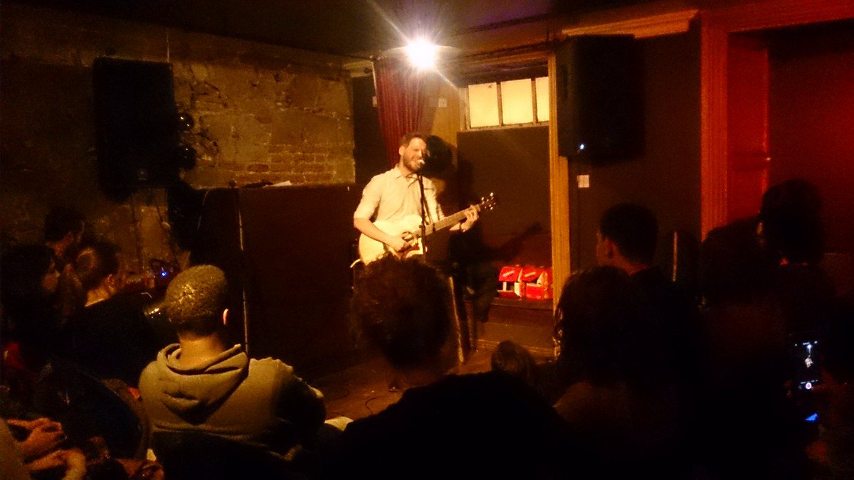 OpenMicRoisin's tweet photo. @rossbreenmusicsharing his new single with us tonight. Sweet as https://t.co/TsoduyfndY