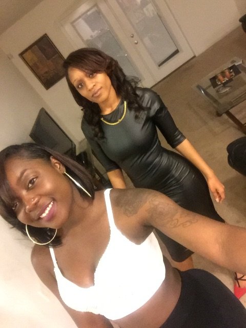 Tee_Cupp28's tweet photo. 🍫🍯😍 homecoming with Bae @x_SmokinOnKIFA https://t.co/scIiewMLg8