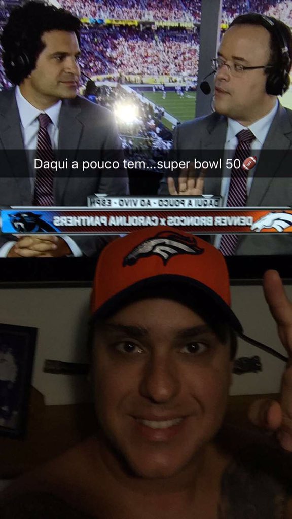 MarcosHessel13's tweet photo. Abre o jogo...#TudoPeloSuperBowl50 #GoBroncos https://t.co/5qV38SV8h7