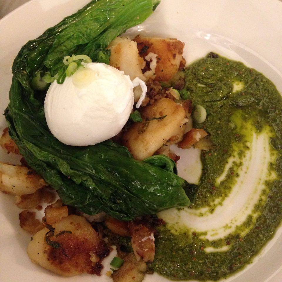 JerommeGraham's tweet photo. Bannock is always a hit! Amazing lunch earlier today ✨ @OliverBonacini #Winterlicious2016 #LiciousTO #OBlicious https://t.co/uM1hCew8BF