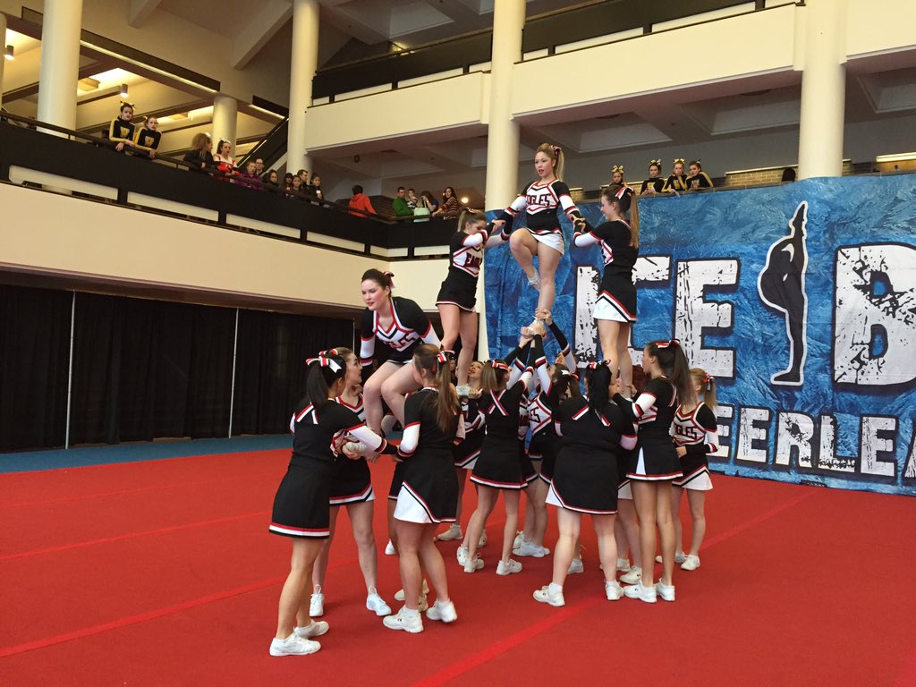 WCSCheerTeam's tweet photo. WCS Senior Level 3 had a great time at Icebreaker 2016! #hotasice #proudcoach https://t.co/htUo1NU3Nm