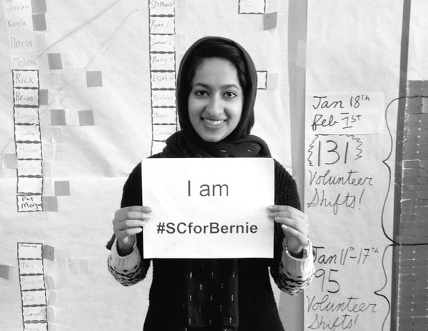 ShaktiLila's tweet photo. #SouthCarolina #TeamBernie
#WeAreBernie
#Bernie4Justice #Bernie4Peace
pics via @CanyonSage
#SC4Bernie @ckcovert1 https://t.co/WINLbESzKE