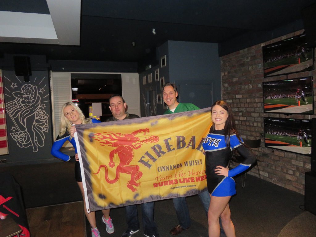 HSLRoss's tweet photo. @Rack_and_Dollar @FireballUK cheatleaders getting involved #fireball #laybacks https://t.co/kFNhW3Z2oP