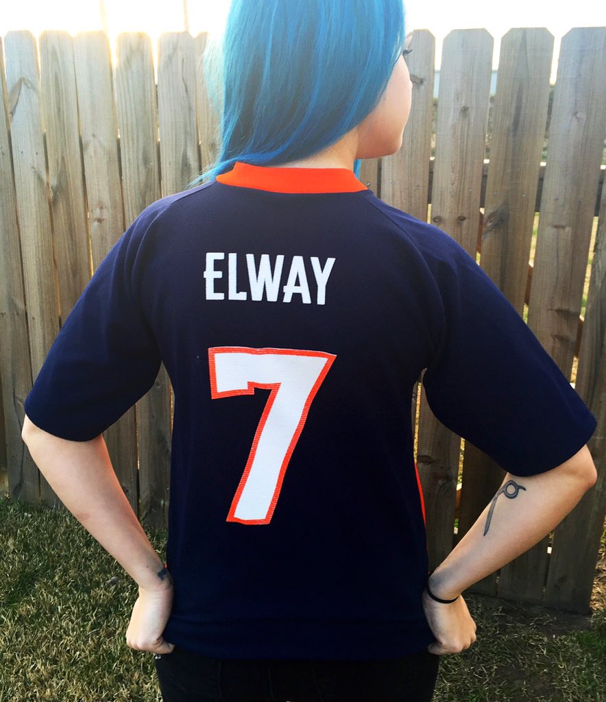 amynhickman's tweet photo. I don't have a Manning jersey, but I did have this tucked away! #GoBroncos #SuperBowl50 https://t.co/jIbLODehcq