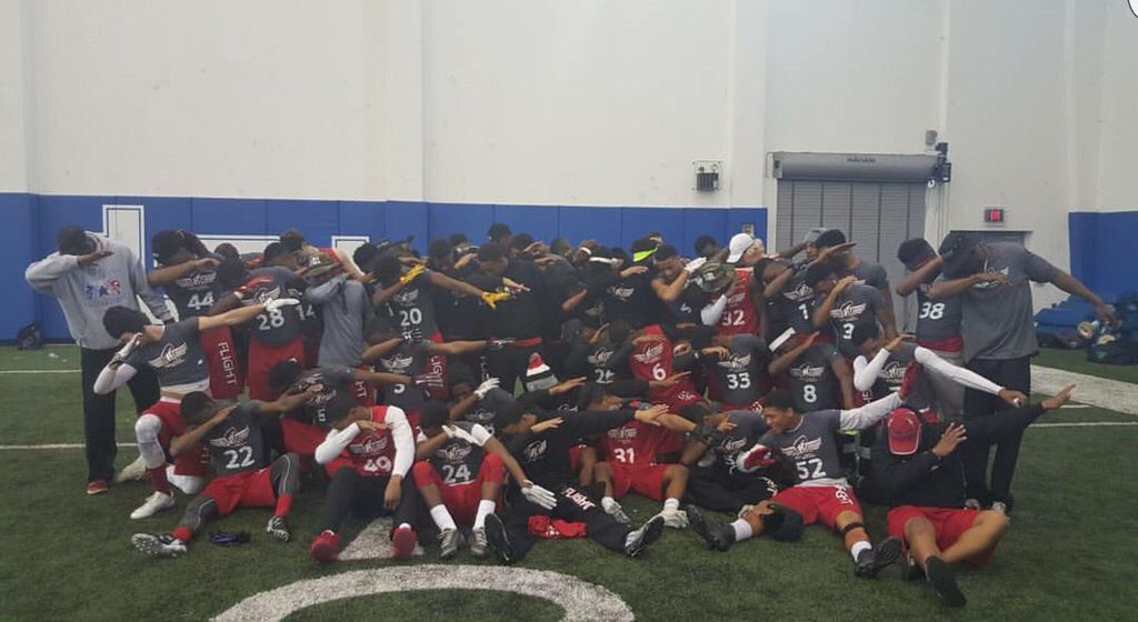 7v7Network's tweet photo. Congrats to @ES_Academy on winning the #Pylon7v7 in Tennesse. Program is based in St.Louis , Missouri. #7v7Season https://t.co/FTT7UTRVCO