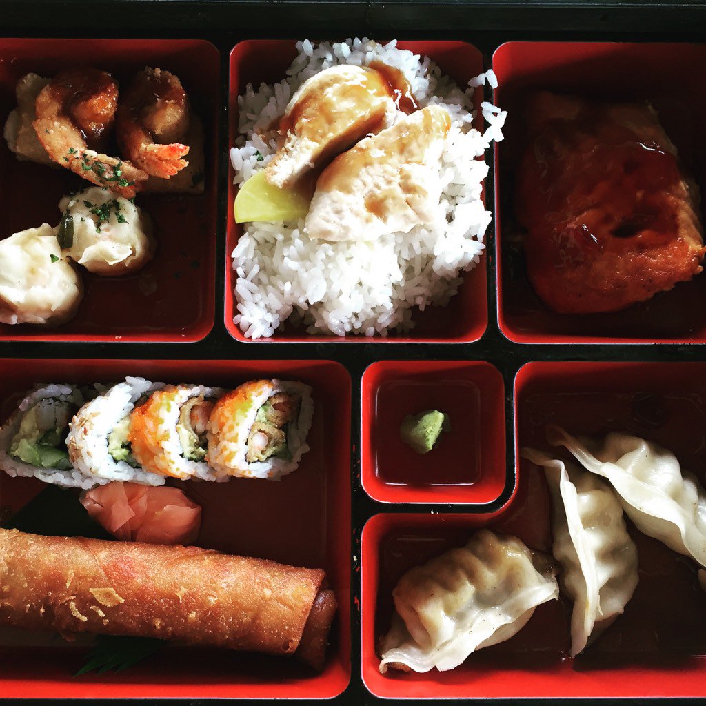 morikamimuseum's tweet photo. Re-tweet if you love Bento Boxes! The Classic Bento at #CornellCafe is one of our faves! https://t.co/K33OLqbsqV