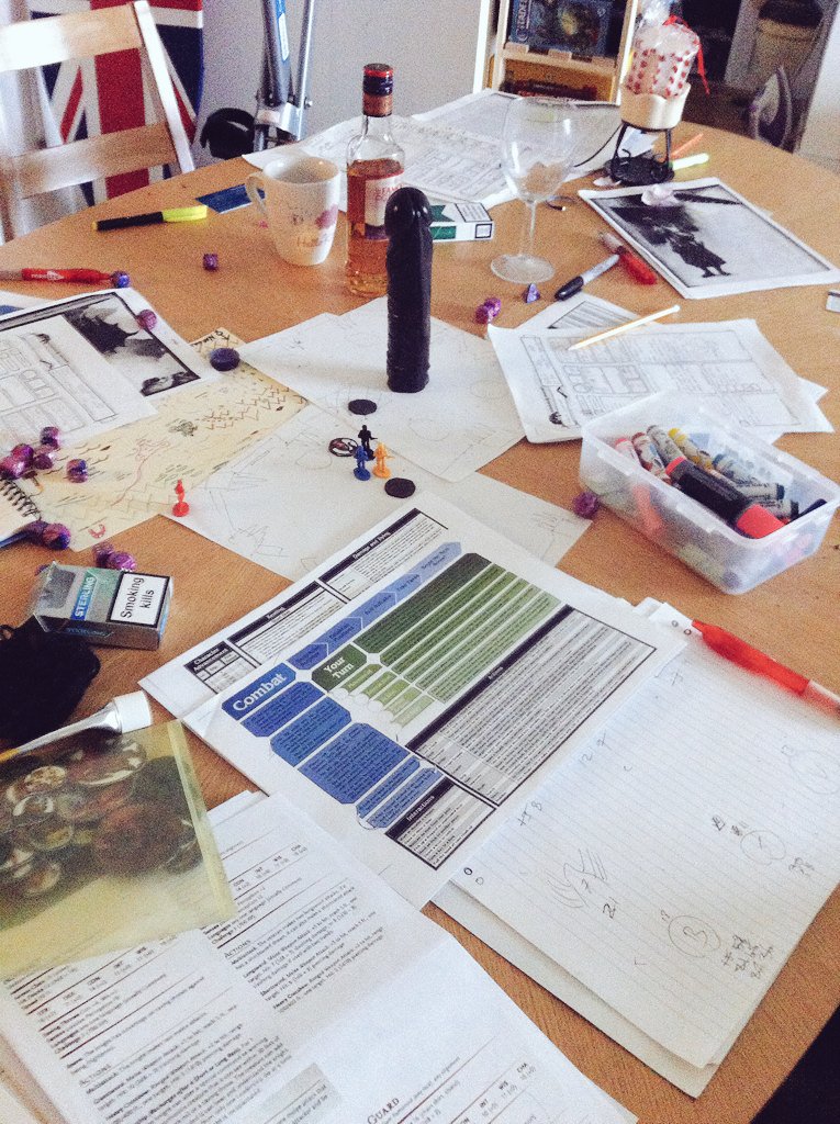 Stardust9091's tweet photo. Dildo makes a great prop for D&amp;D #sexdrugsanddnd #d&amp;d #modergamer :P xx https://t.co/9HPmF9O2pG