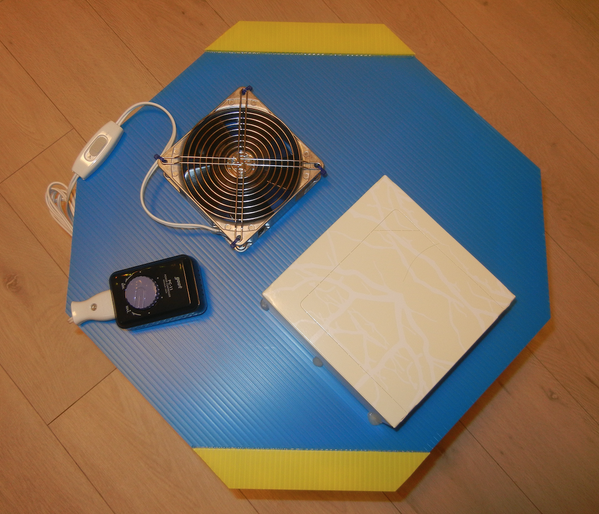 Cmk2wl 水式空気清浄機 製作代行しています 30lバケツで安全性も高く安定した性能です 写真はオプションのコントローラ付き 1 7万円 Cmk2wl Gmail Com まで T Co Xwevralv6i