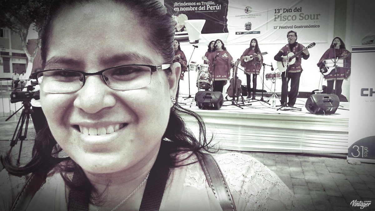 AnaClaudiaFlorM's tweet photo. Es un placer escucharlas siempre. <3 
@KkoraPeru https://t.co/I8fWXrsLlB