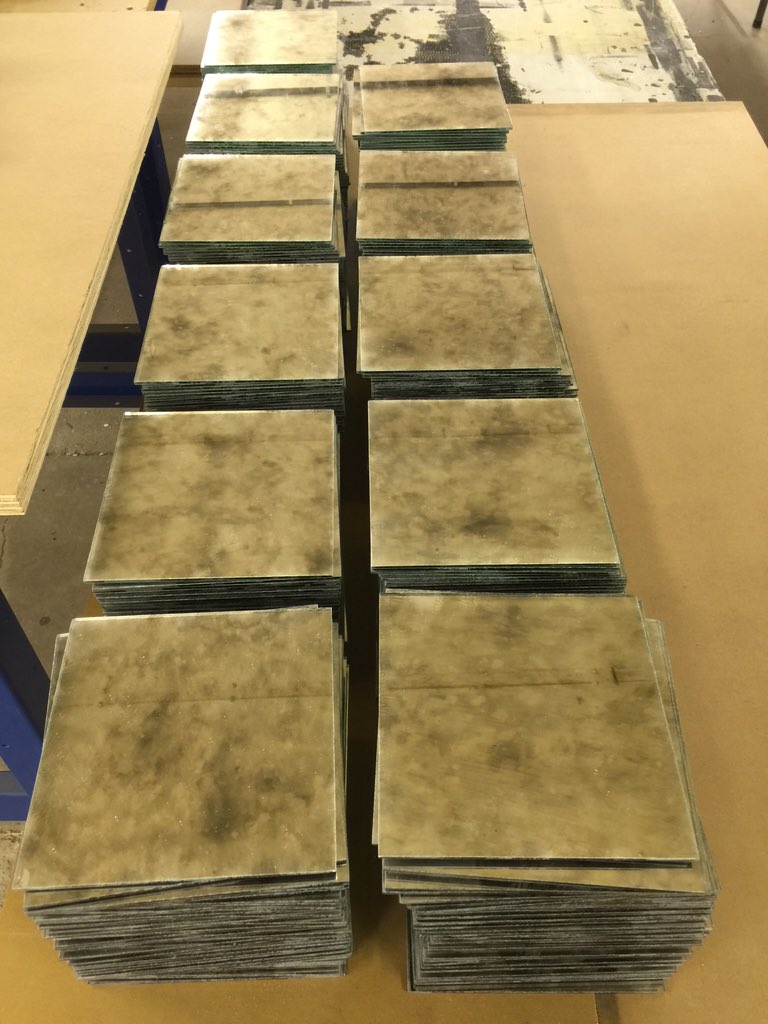 bebold_justbe's tweet photo. 550 Cafe Antique mirror glass tiles sanded and the bolt broke on the sander. Back at it tomorrow. 780 more to go. 😁 https://t.co/UUshmDIzx9