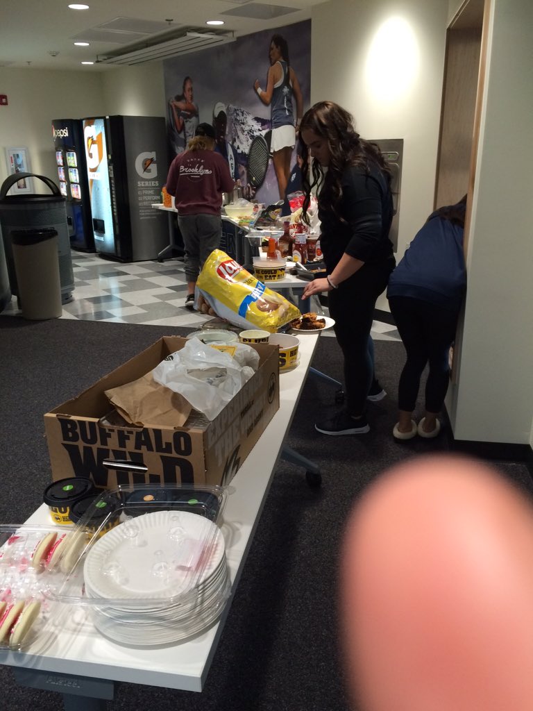 CoachWThees's tweet photo. @USUSoftball having a Super Bowl party in the team lounge! Girls did good w/sides & desserts! #foodfunfootball #SB50 https://t.co/a48BwJnBza