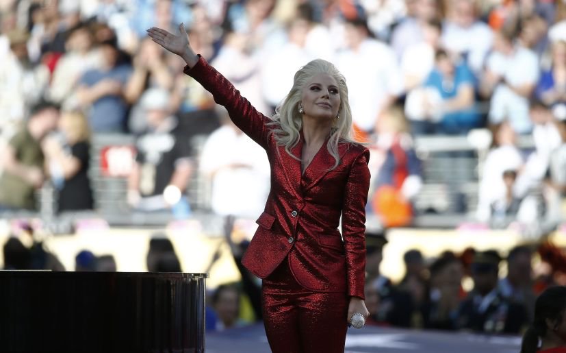 LushMagazineCR's tweet photo. @ladygaga causรณ #Furror en el #SuperBowl
https://t.co/LbMepZZh7n https://t.co/79QlOTcma4