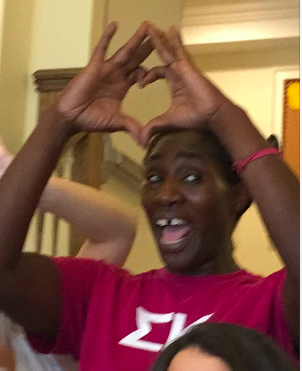 totalsratmove's tweet photo. SigKap To Raise $17K For Housekeeper To Cover Funeral Costs After Her BFF Passes Away https://t.co/hB6hZPzNAv https://t.co/Hqlt5QNR1V