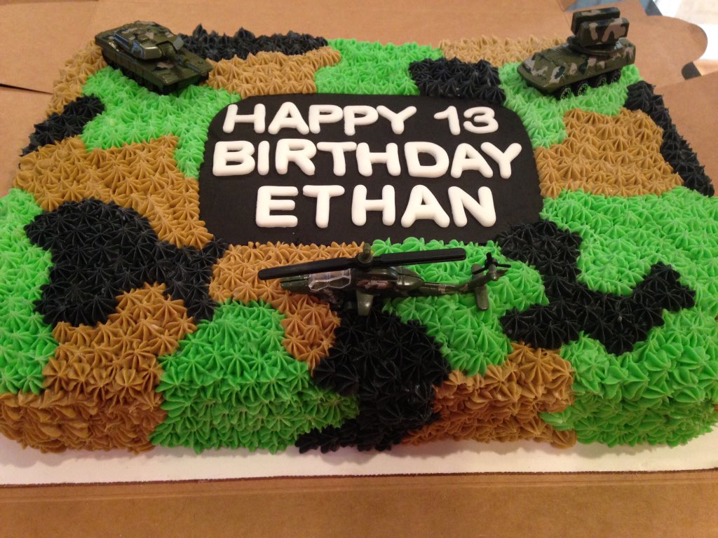 TeddyososBakery's tweet photo. Army-themed birthday cake to celebrate the big 1-3. #cake #baking https://t.co/DSzIBtpxnl
