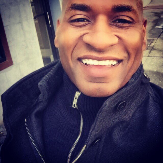 CharlesMBlow's tweet photo. "I like my negro nose with Jackson Five nostrils" - Beyoncé, #Formation #ProBlack #WaitingForHalfTime #SuperBowl https://t.co/9aMA1kegly