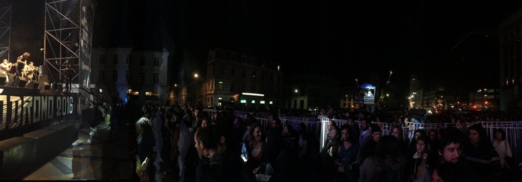 AlvaroBrauchi's tweet photo. A esta hora en #Rockodromo2016 @sonoradellegar_ haciendo bailar a tod@s!! https://t.co/vjhLUlUrv3