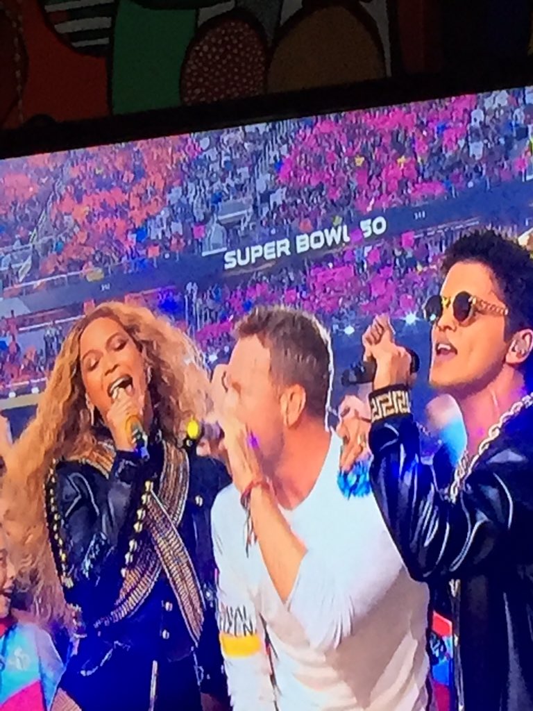 ShopWithMeaning.org tweet media