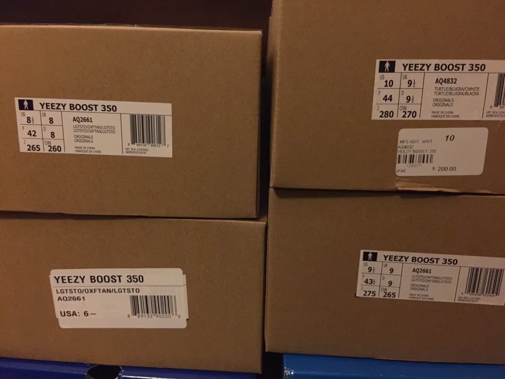 RealAlecBates's tweet photo. If the Broncos win by more than 3 one of these will be sold for $150 to a random retweeter. GO!
#EsuranceSweepstakes https://t.co/hG81MiJ7wb