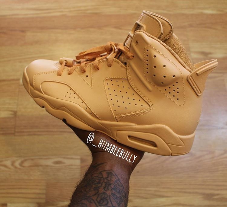 SneakerPics23's tweet photo. RT if you would Rock these Custom 6's https://t.co/bG2x4N36gC